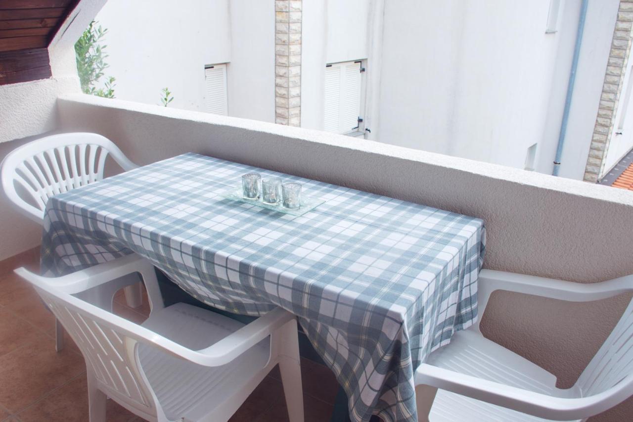 Novalja And Fun Apartment Екстериор снимка