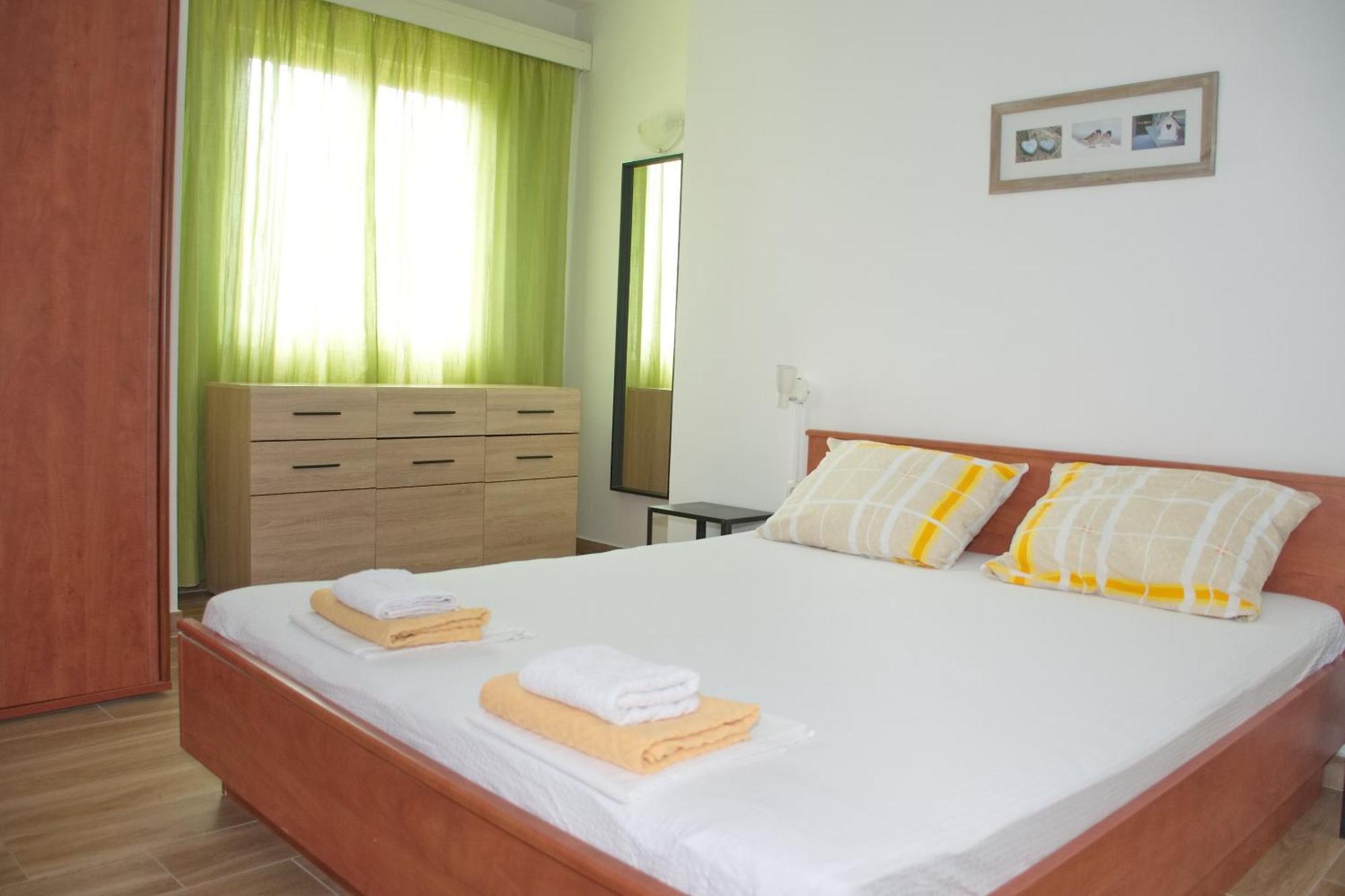 Novalja And Fun Apartment Екстериор снимка