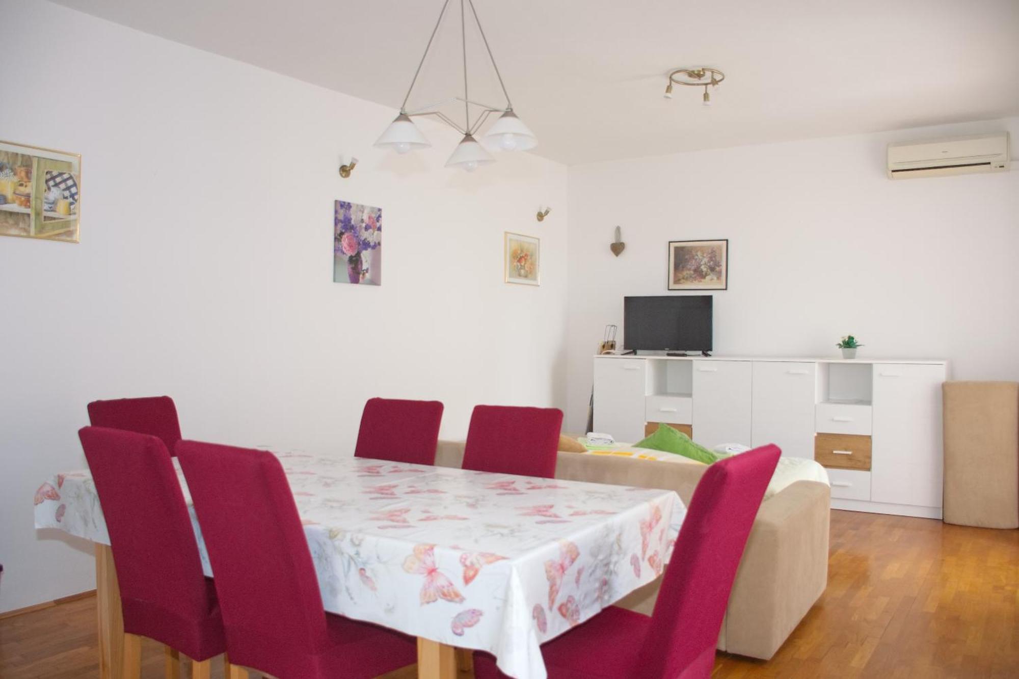 Novalja And Fun Apartment Екстериор снимка