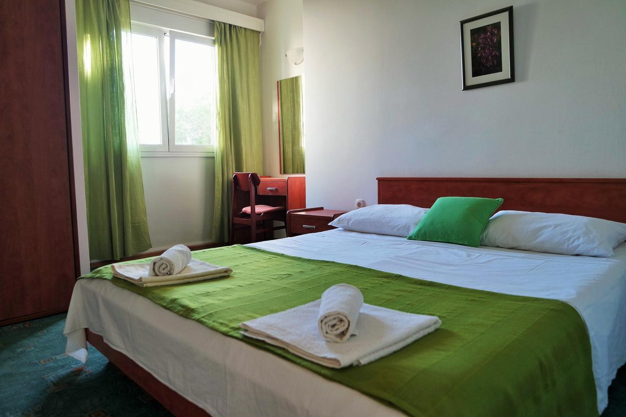 Novalja And Fun Apartment Екстериор снимка